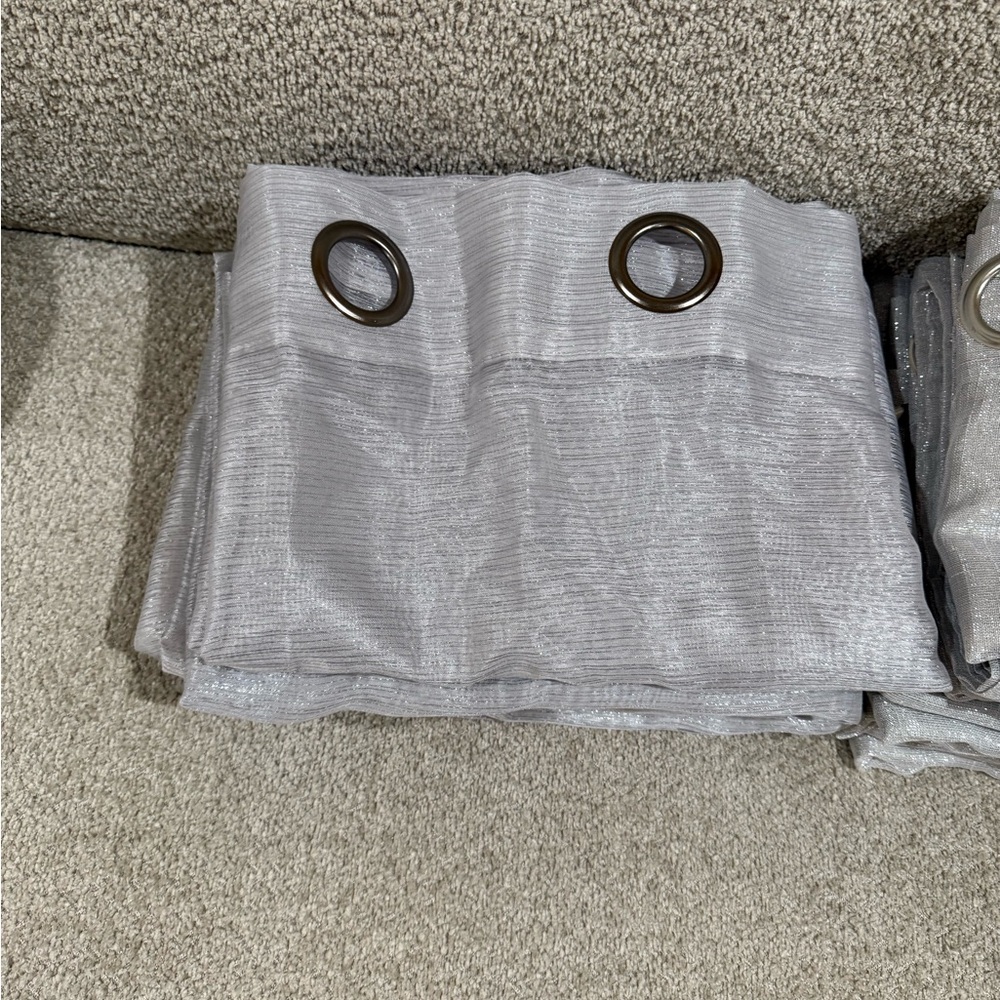 Silver sparkling Grommet Curtains - Picture 8 of 14